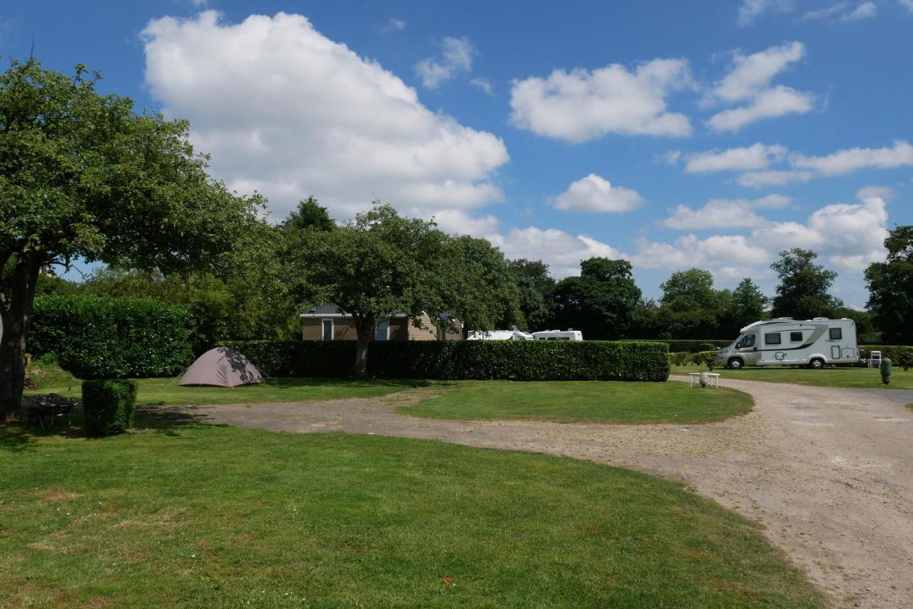 Camping Sainte Mere Eglise Ngoại thất bức ảnh